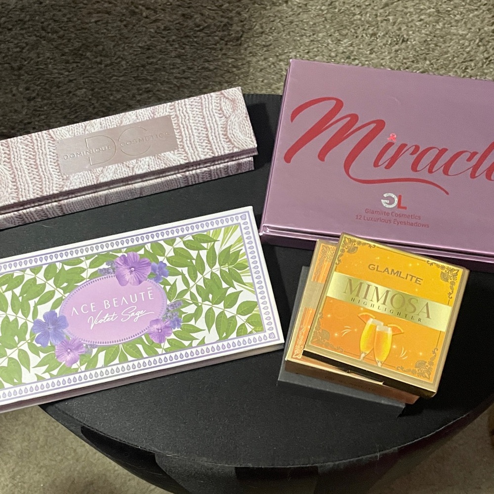 Ace Beauté and Glamlite Eyeshadow Palette and Highlighter and Dominique pallet